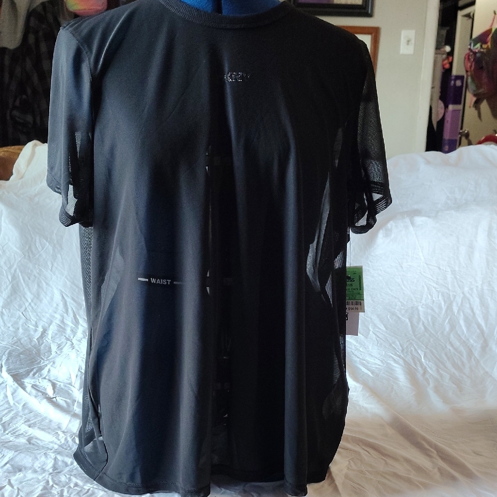 DKNY Black Short Sleeve Mesh Tee. Size 1x